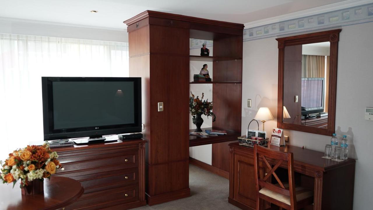 Emperador Hotel 4*